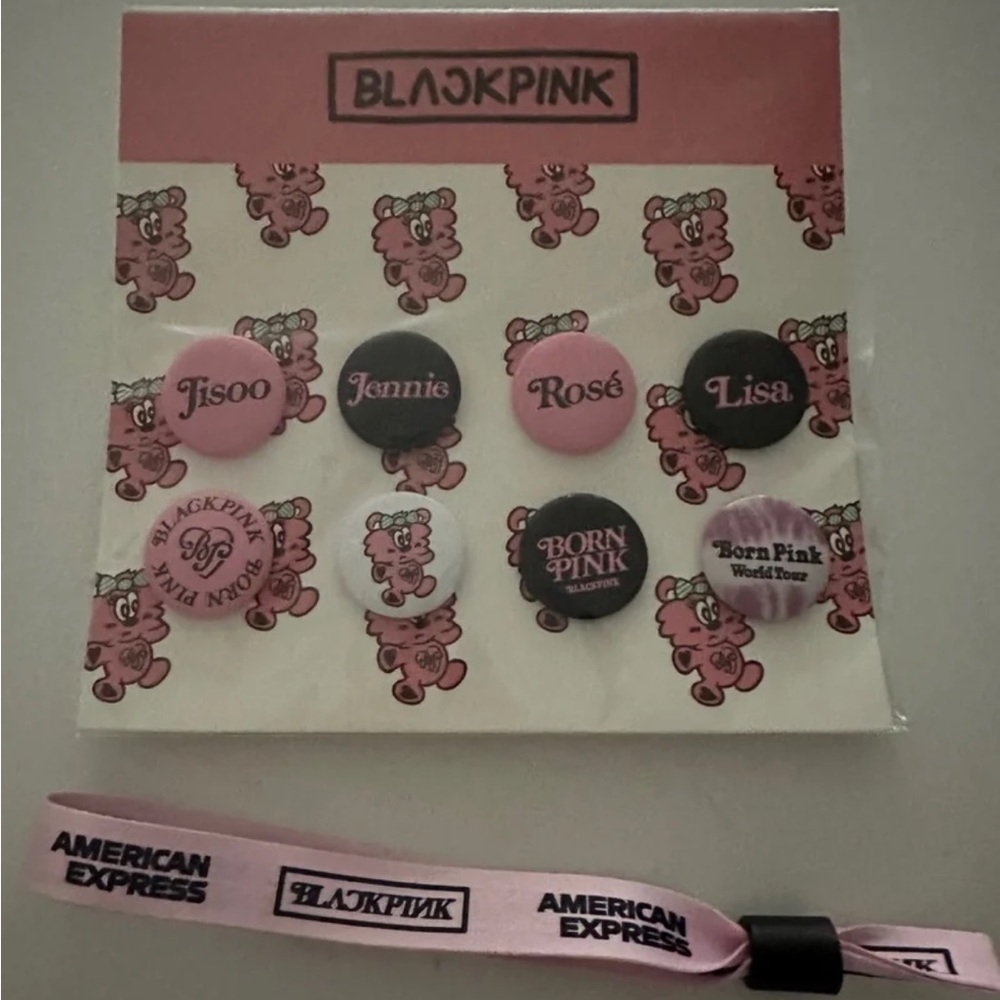Blackpink x verdy limited edition pin set